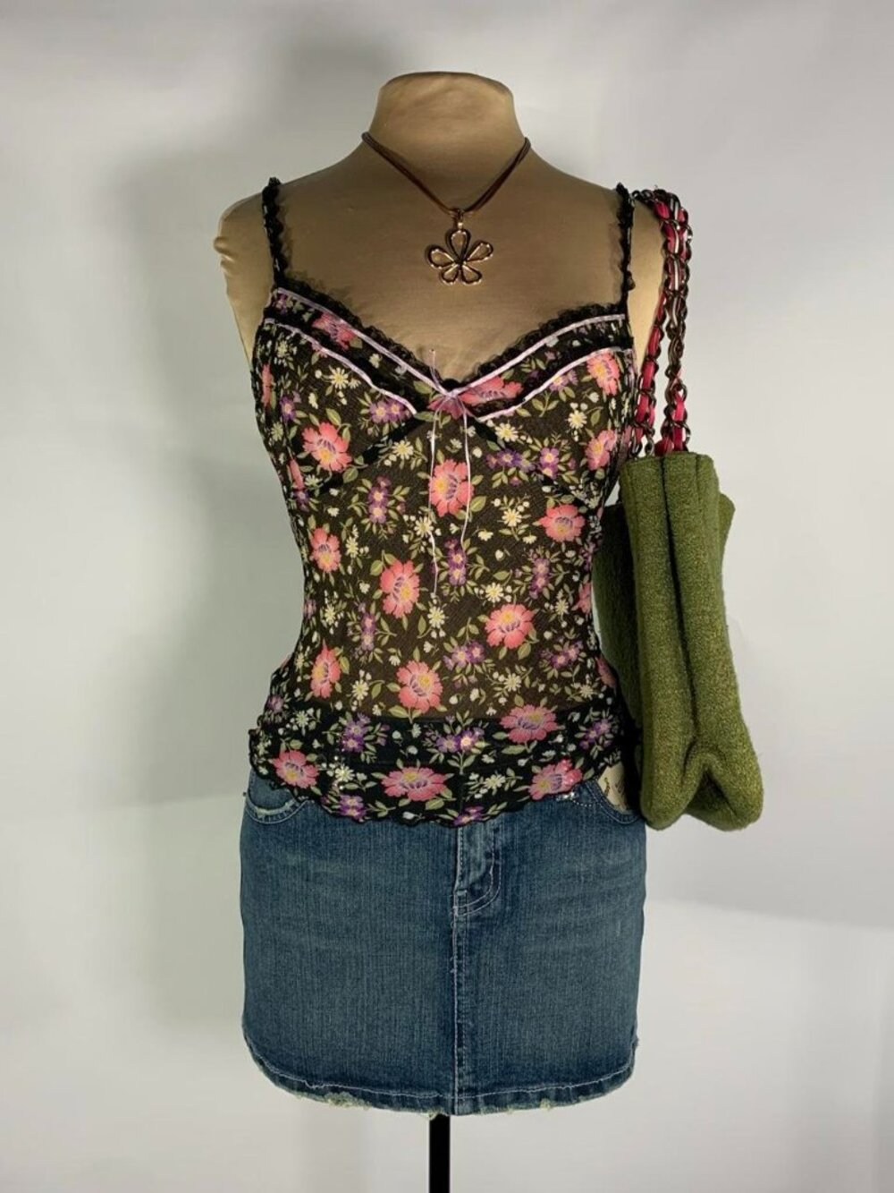 Y2K JLO Jennifer Lopez Sheer Floral Mesh Cami Top Lace Trim 2004